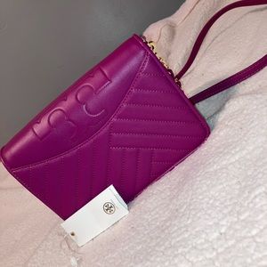 NEW Tory Burch Alexa Crossbody Purple